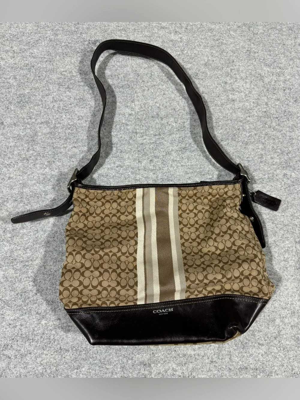 Genuine Coach Legacy Signature Duffle Shoulder Handbag L1371-29621E Tan/Brown